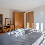 Charming Two Bedroom - Self Check In Lejlighed