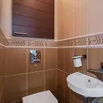 Charming Two Bedroom - Self Check In * Palanga