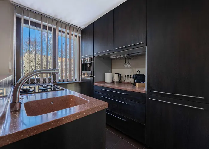 アパート Charming Two Bedroom - Self Check In パランガ