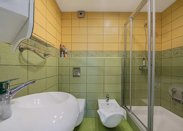 アパート Charming Two Bedroom - Self Check In パランガ